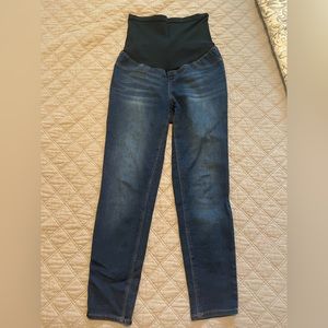 1822 Maternity Jeans